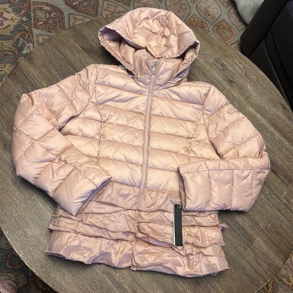Tahari Women L Pink Ruffle Hooded Puffer Jacket Premium Lightweight Insulation l - Picture 7 of 8